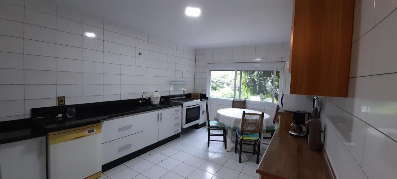 Apartamento Espacoso Com Estacionamento Incluido Foz do Iguacu Exterior photo